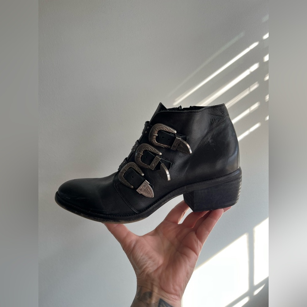 Musse and Cloud Black Buckle Ankle Boots Size 40 - Picture 2 of 14